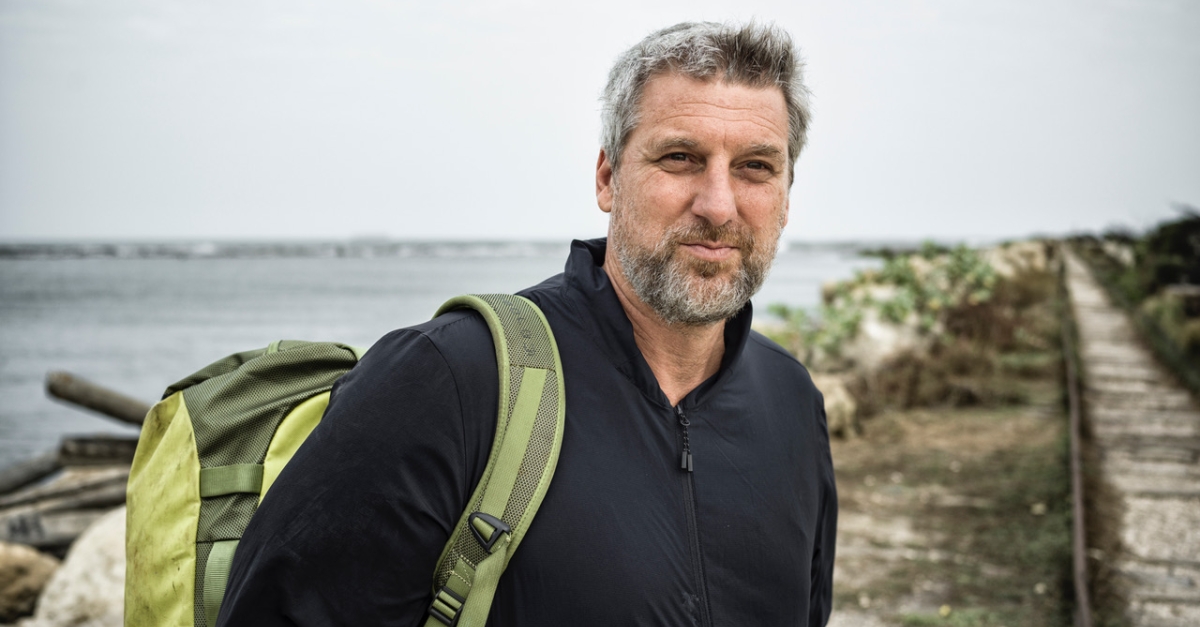 Au Bout C'est La Mer François Pécheux